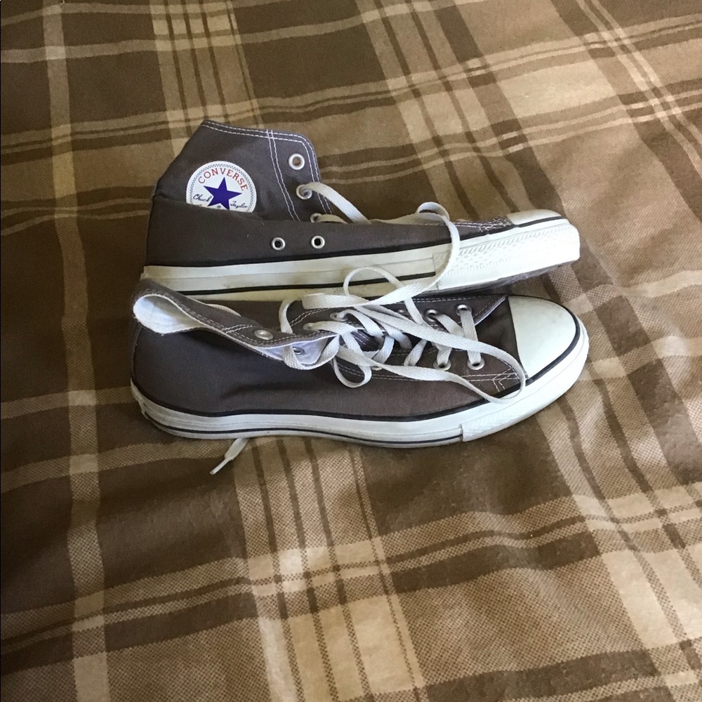 CONVERSE Barely-worn gray high tops Size 9